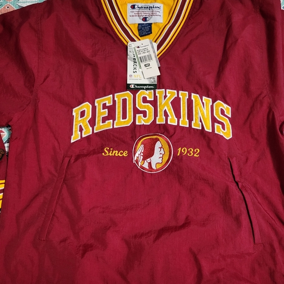 Washington Redskins Pullover - Picture 6 of 6